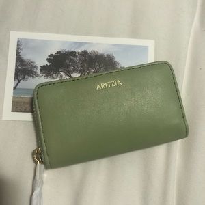 Aritzia Coin Purse